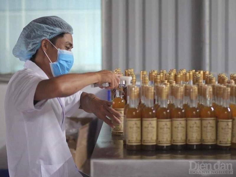 Sản phẩm mật ong lên men hiện tại chính là tâm huyết trả qua 2 năm nghiên cứu của doanh nhân 9x Ngọc Linh